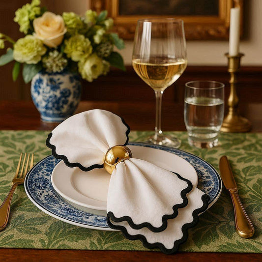 White Black Scalloped Trim Linen Napkin
